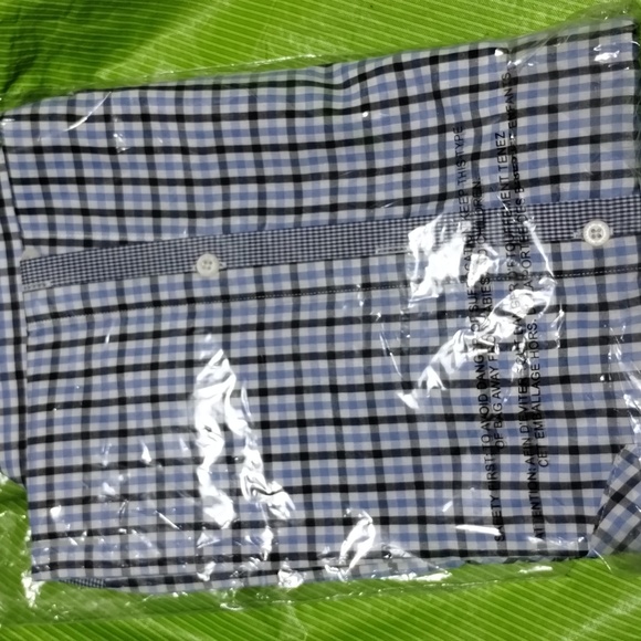 NWT Men's Shirt - Picture 5 of 6